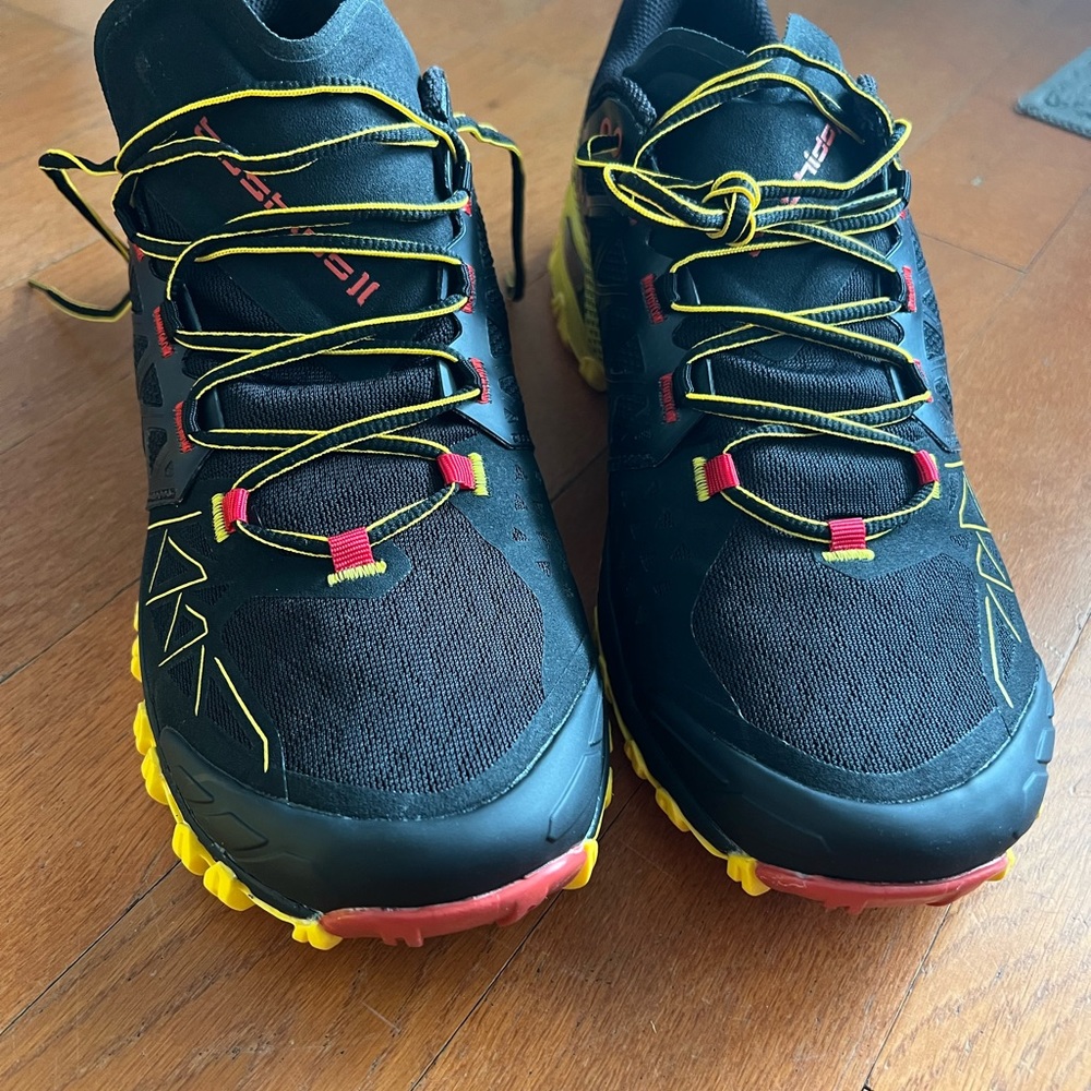 La Sportiva Bushido 2 - GTX
Size 11.5 mens